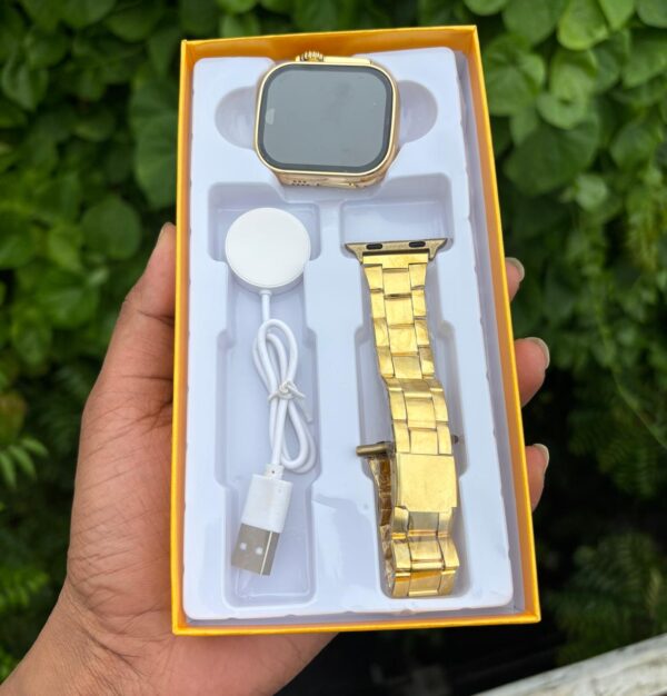 C9 Ultra 2 Golden Smart Watch - Image 4